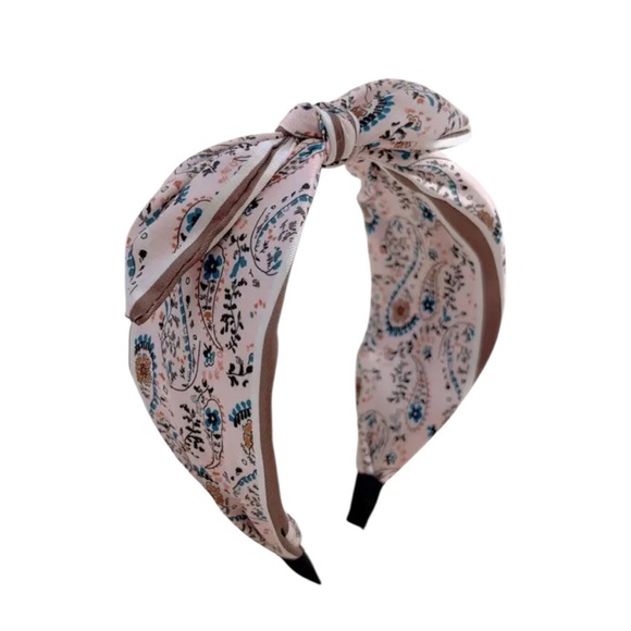 Whimsy_and_Lily Accessories - 💖 3/$30 💖 Pink Paisley Print Bow Headband